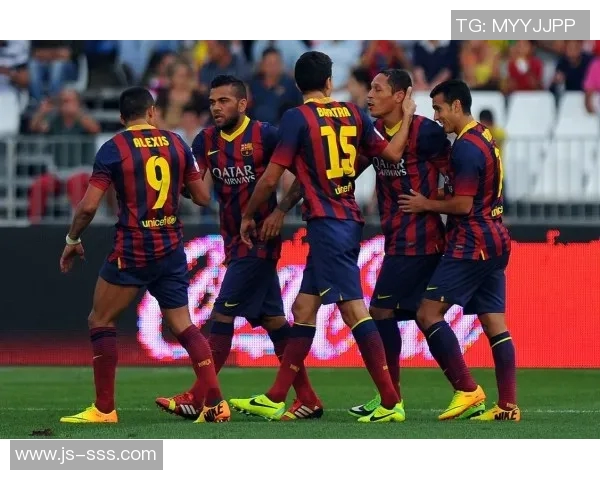 巴萨新赛季首战西甲，梅西回归成焦点