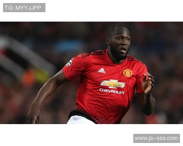 曼联众球员力挺卢卡库，助力其成为球队进攻核心